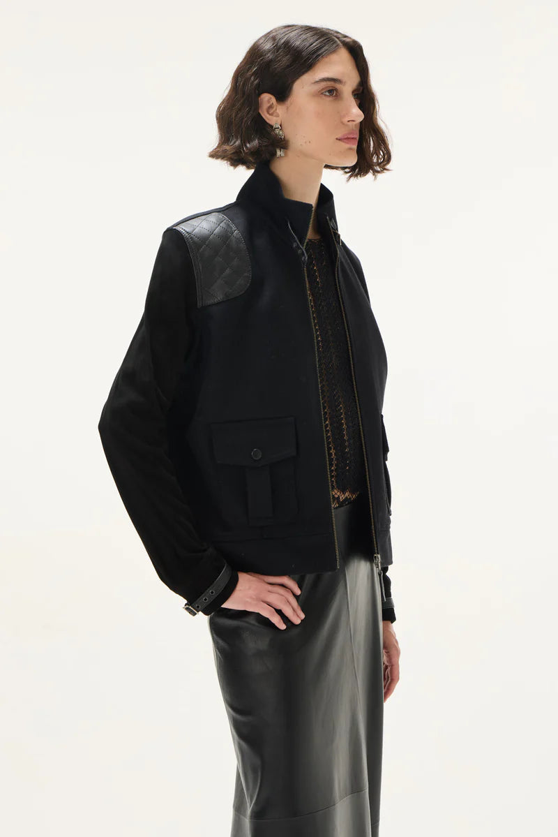 Bomber Manea