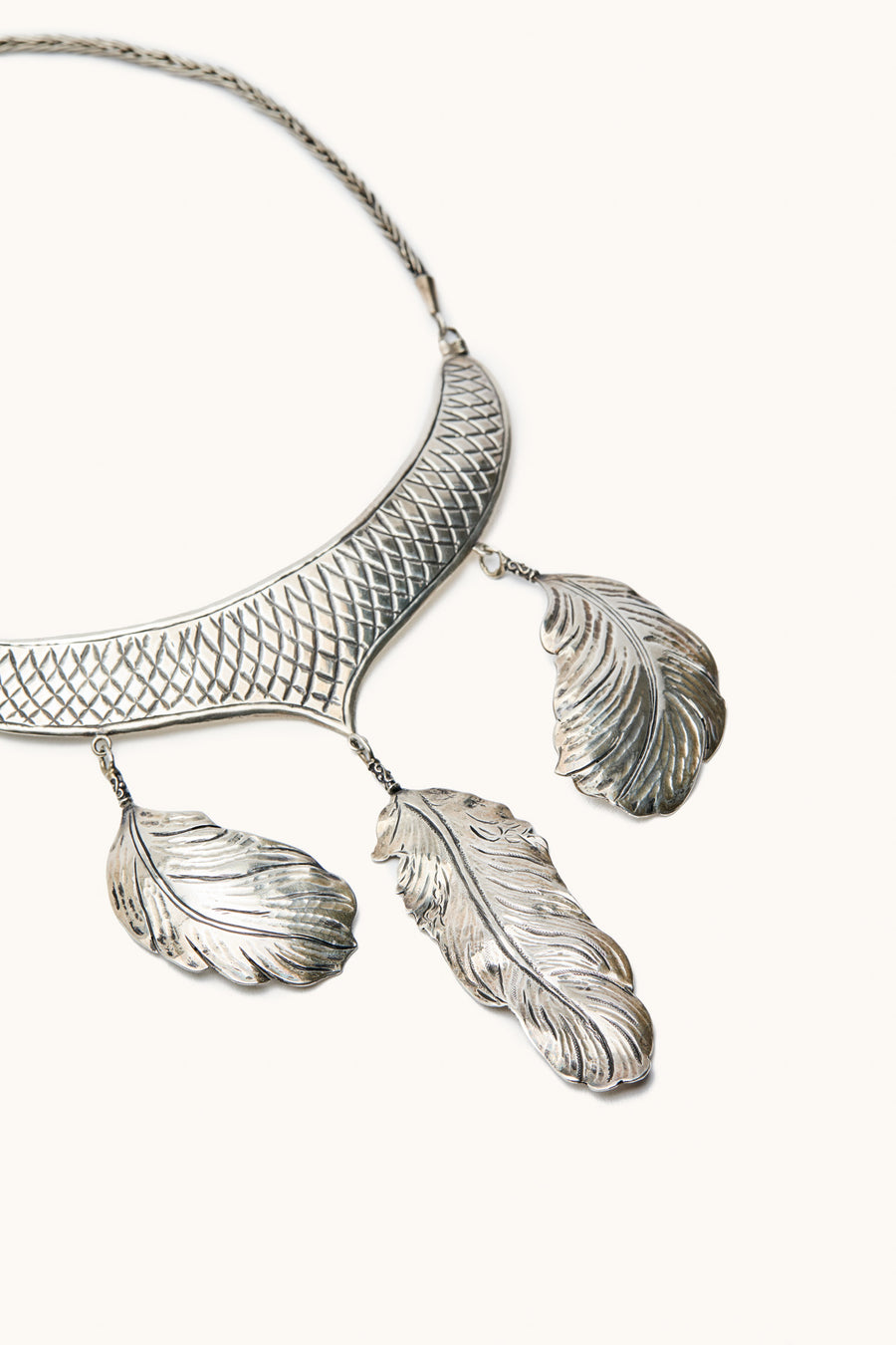 Necklace 3 Feathers