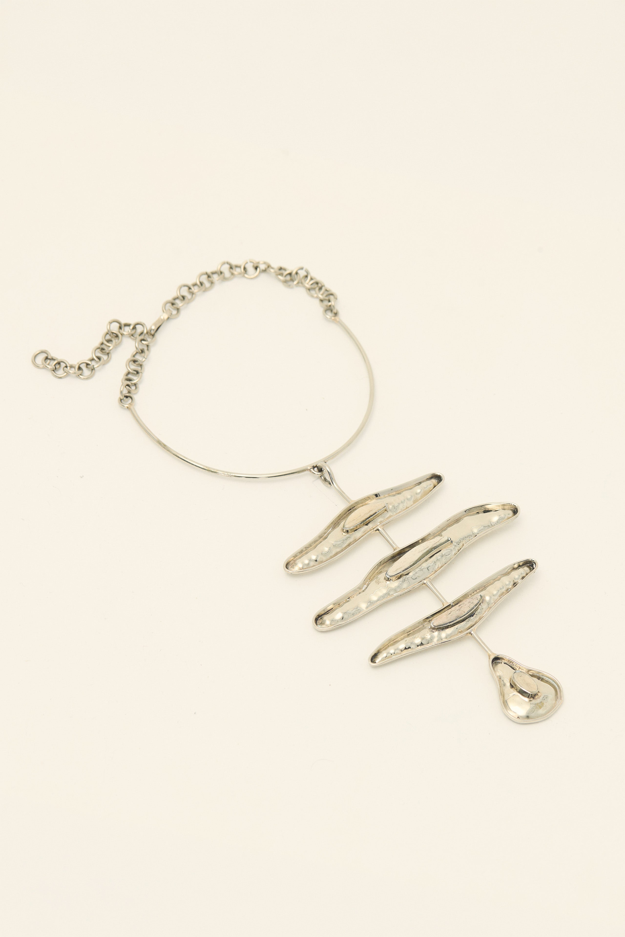Collar Pectoral Atlas